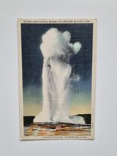 Vykort The Old Faithful Geyser Yellowstone National Park Montana 1947