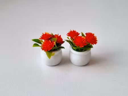 2 st blommor, växter i kruka - miniatyrer till dockskåp dockhus