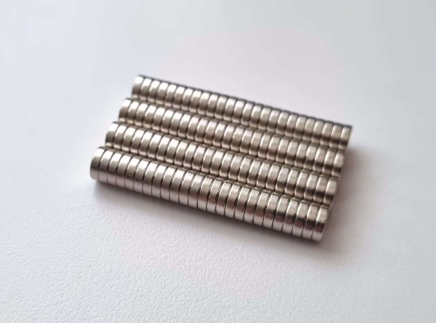 50 st Neodymium magneter (6x1,5 mm) runda magneter