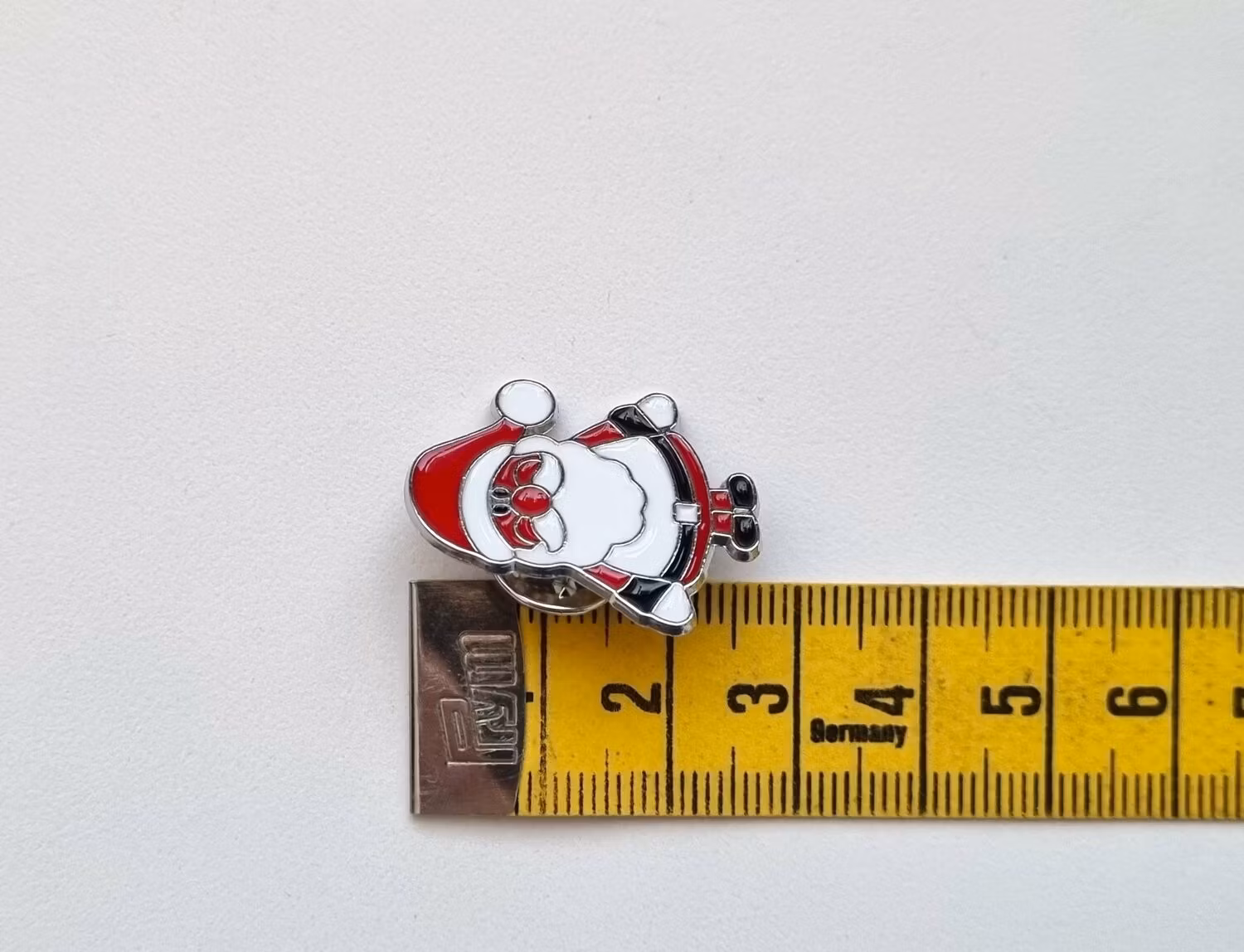 Pin Tomte