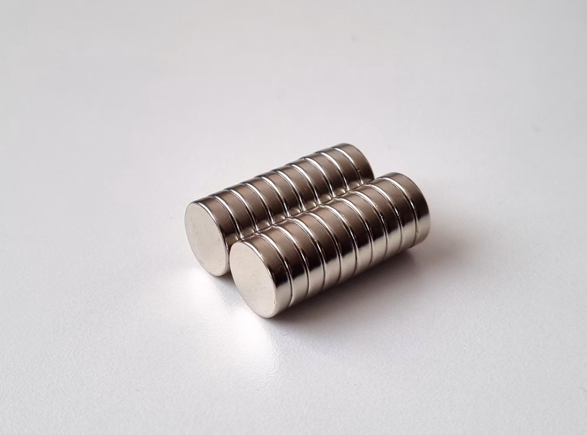 Neodymium Magneter 15x3,5 mm, 20 st