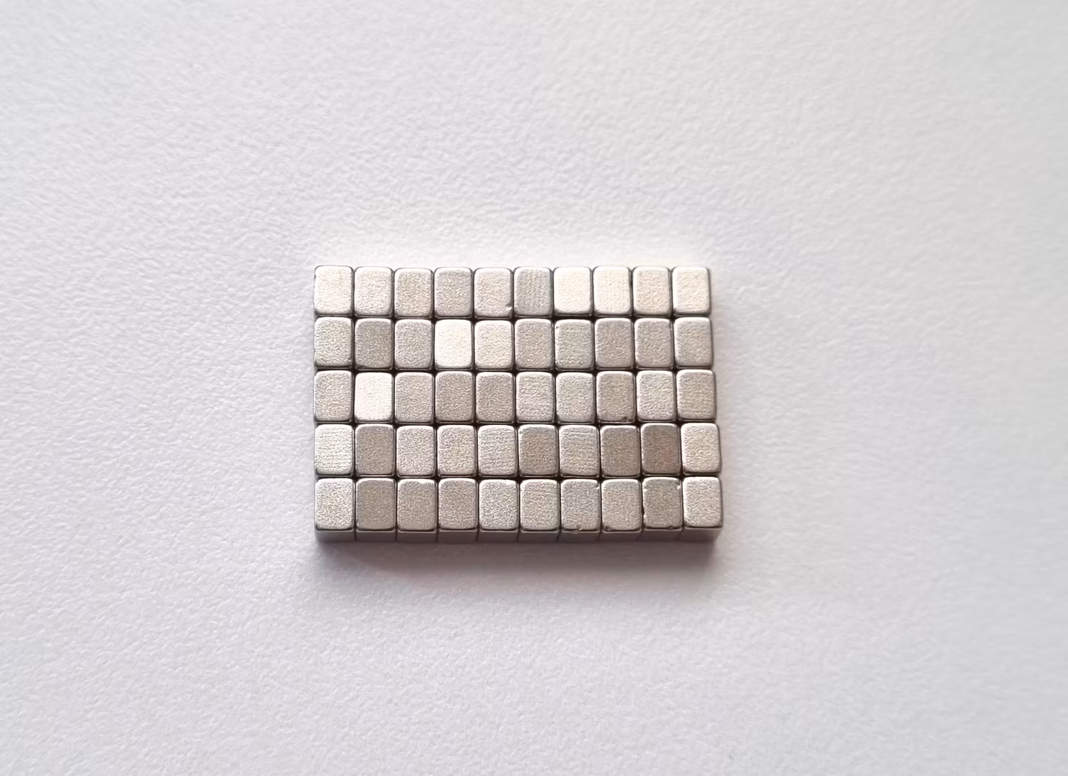 Neodymium Magneter, 3,7x3,7x2,7 mm, 50 st