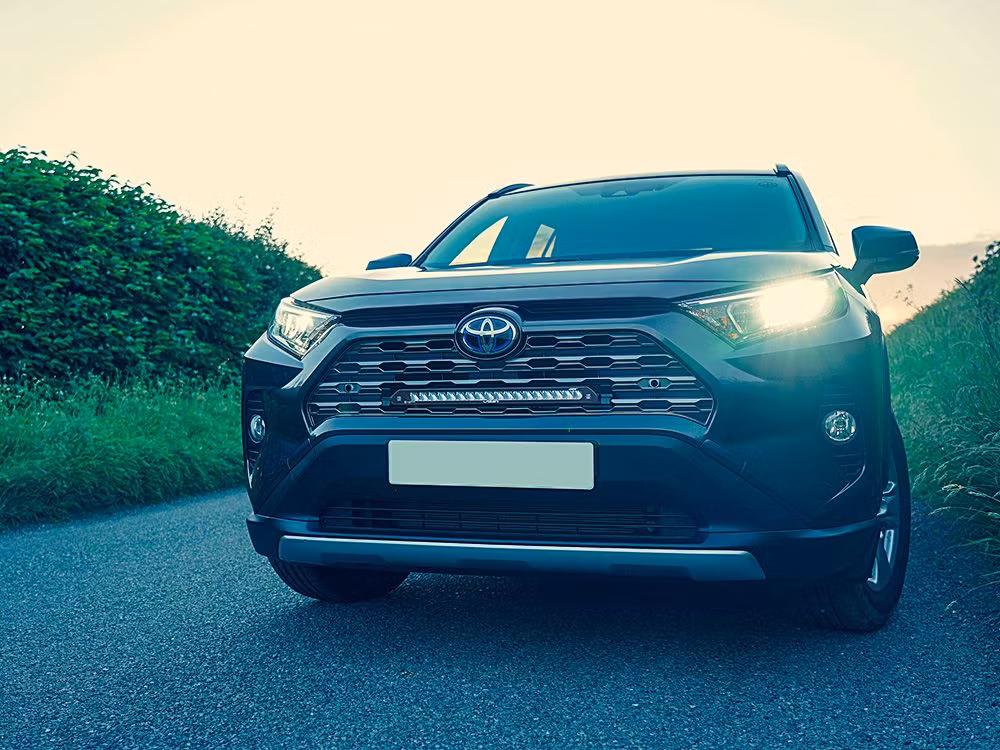 Lazer Grillkit Linear 18 Toyota RAV4 Hybrid 19-