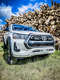 Lazer Triple-R 750 Elite Gen 2 Grillkit Toyota Hilux Legend/Hero 2021-