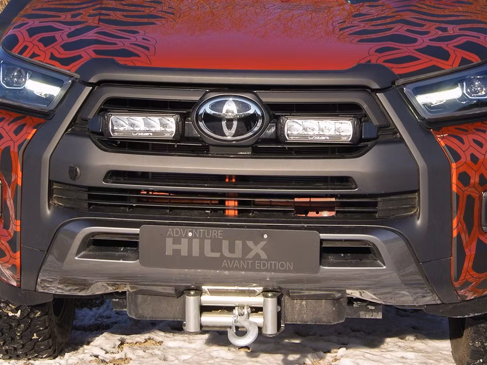 Lazer Triple-R 750 gen 2 Grillkit Toyota Hilux Invincible-X 2021-