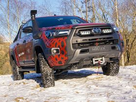 Lazer Triple-R 750 gen 2 Grillkit Toyota Hilux Invincible-X 2021-