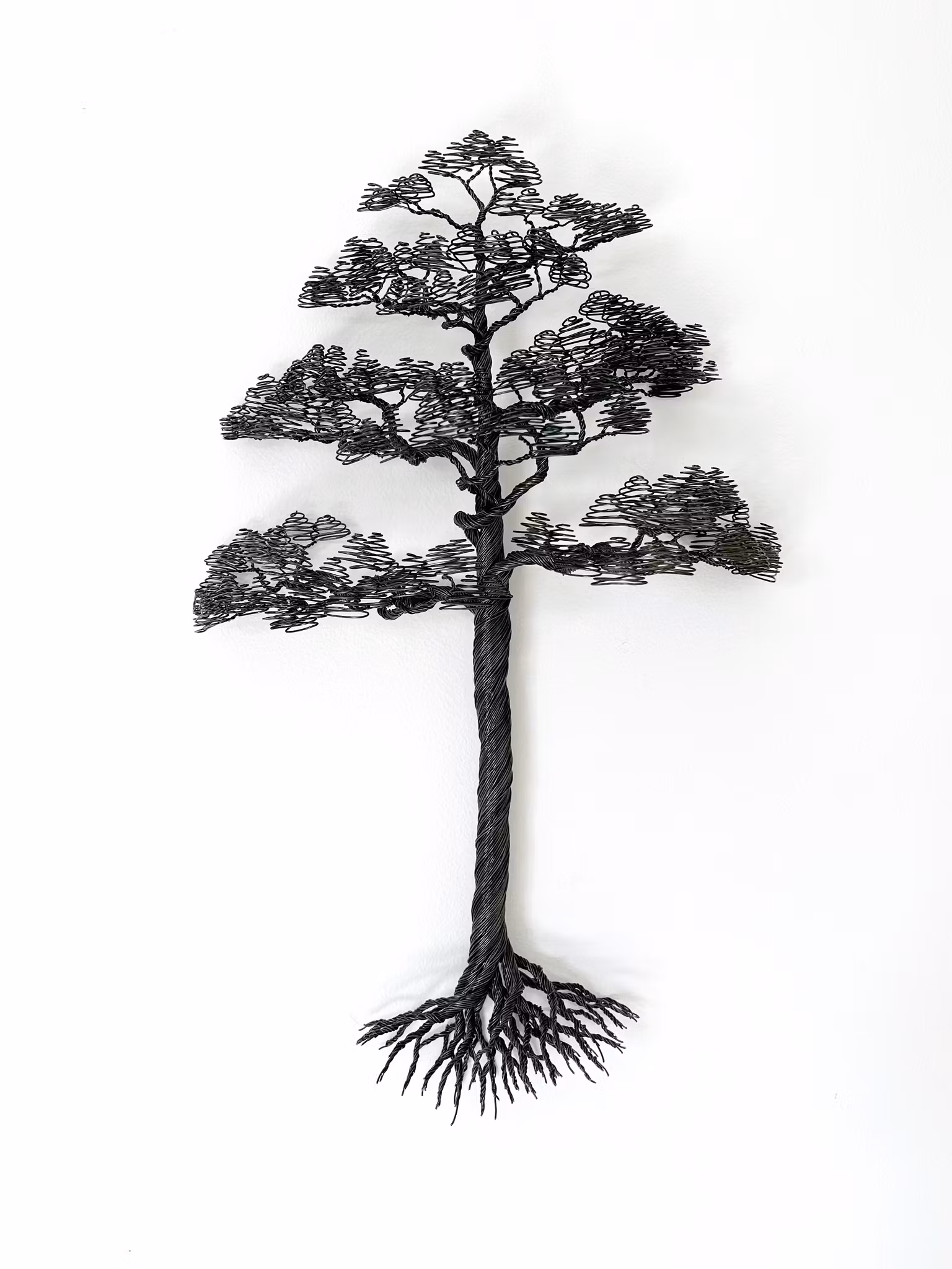 Träd, Tall i svart järn, vägghängd. Pris från: