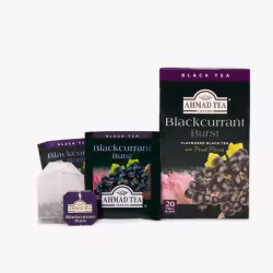 Ahmad Tea Blackcurrant Burst Black Tea 20 poser