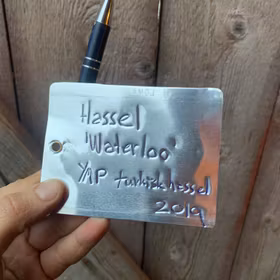 Breda hängetiketter, aluminium