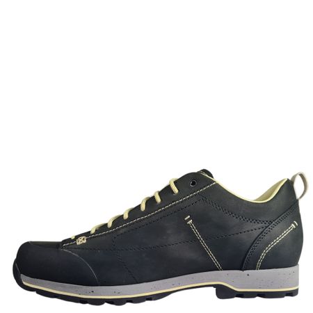Dolomite sneaker i svart nubuck – vattentät och bekväm