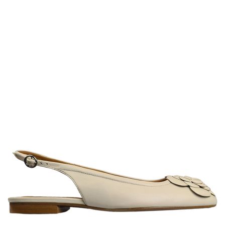 Vit slingback-ballerina med läderblomma från Billi Bi