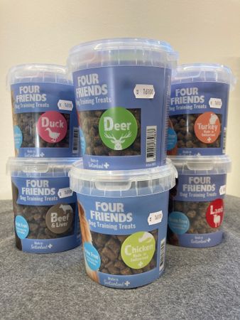 Four Friends training treats 400g (-20%)