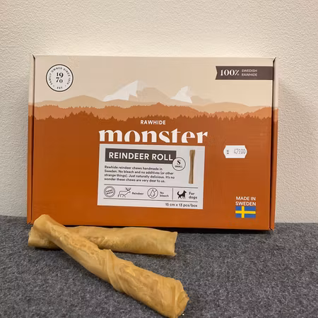 Monster Rawhide Reindeer Roll (1 st)