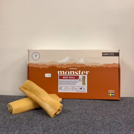 Monster Rawhide Beef Roll M 16 cm box (11 st)