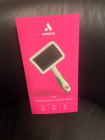 Andis Firm slicker brush karda M