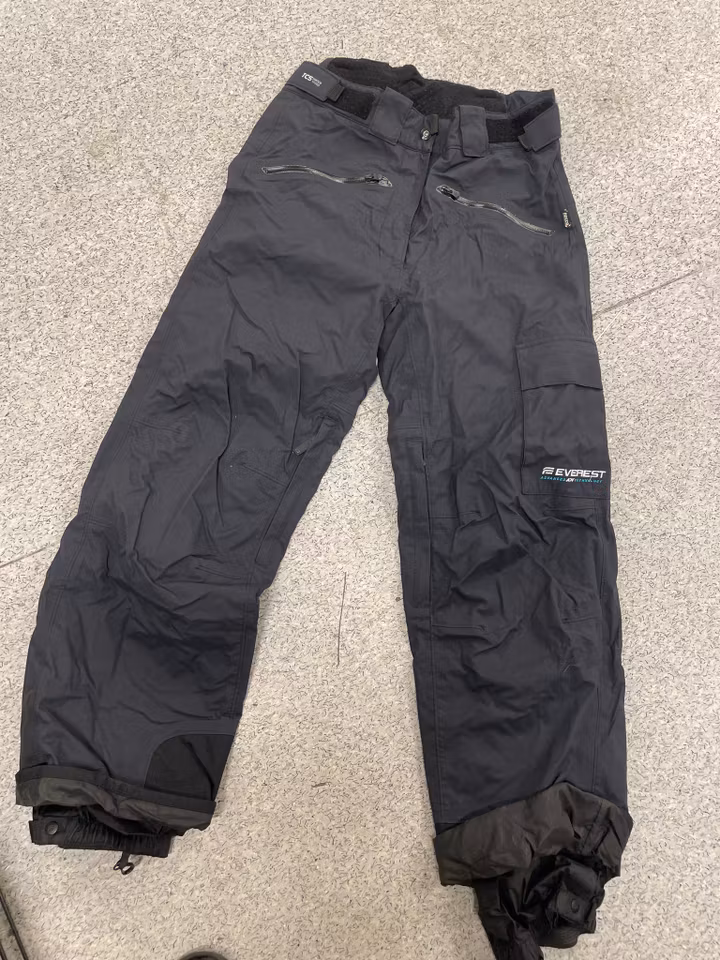 Second hand: Everest täckbyxor XS