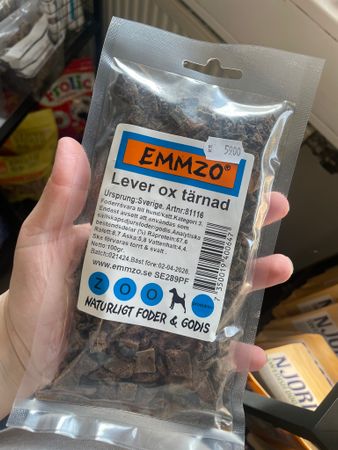 Emmzo Oxlever tärnad 100g