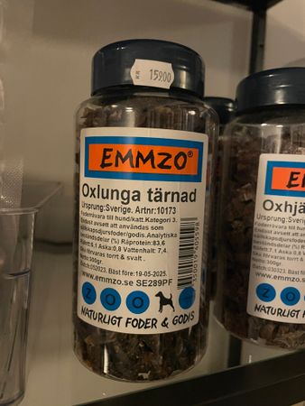 Emmzo Oxlunga tärnad