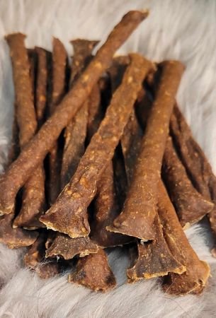 Nom nom pinnar Hjort 100g (-30%)