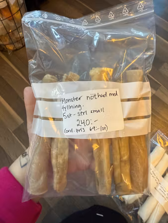 Monster Rawhide Filled Beef S (5 st) (-30%)