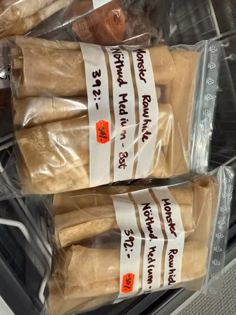 Monster Rawhide Beef Medium (8st) (-50%)