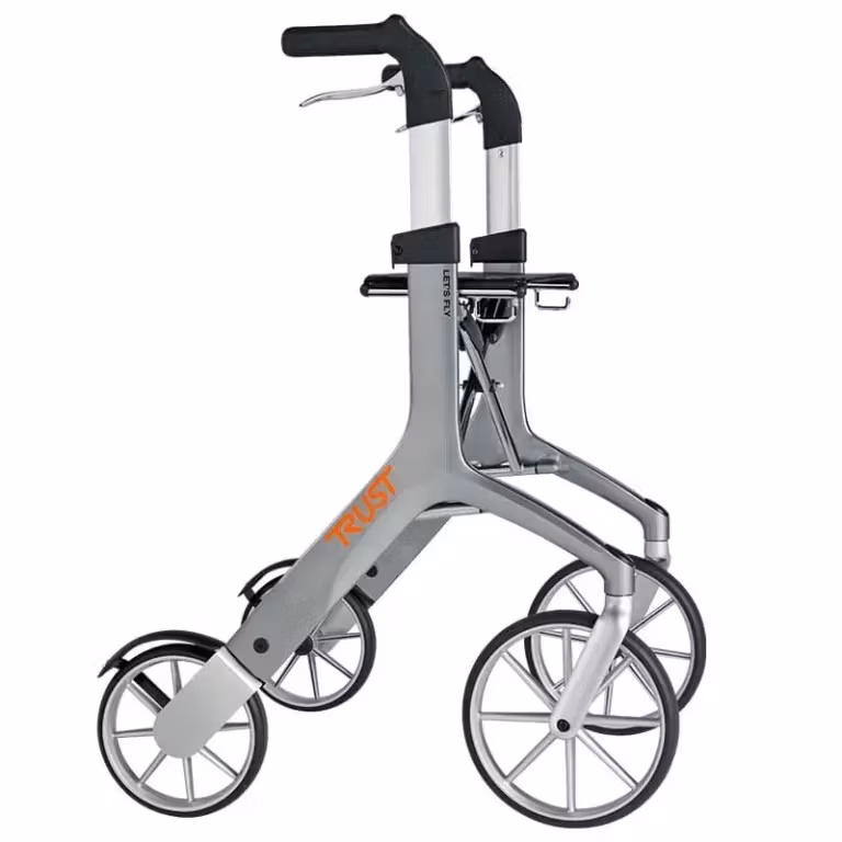 Aluminium rollator i silver färg med en stilren design och väger 6,8 Kg