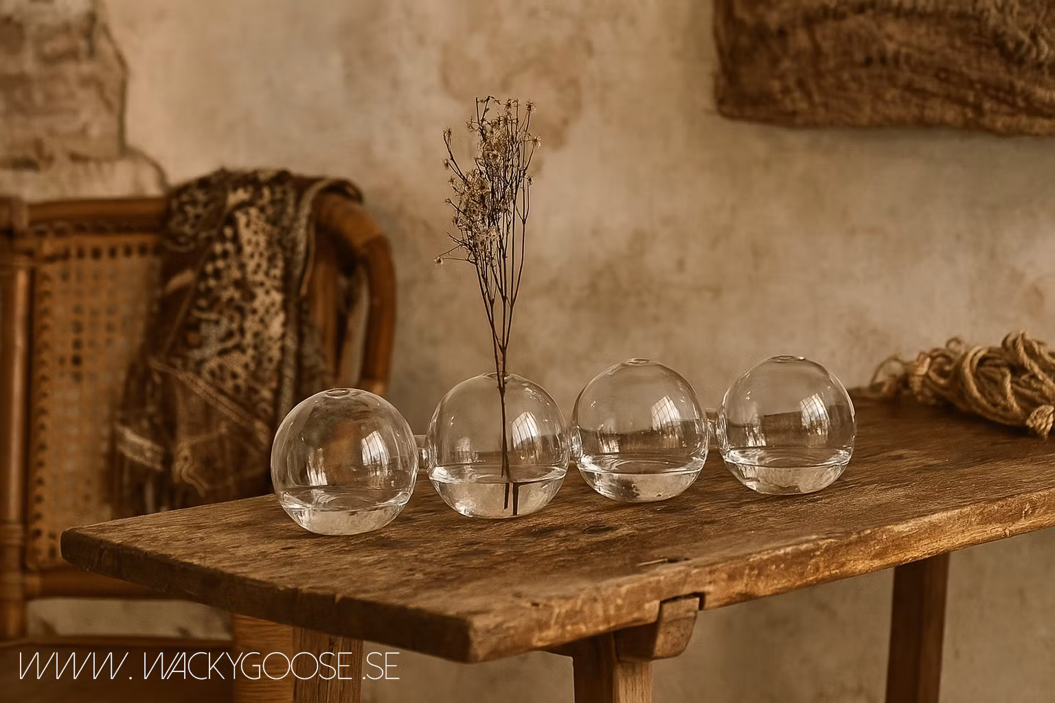 Munblåst vas, 4 bubblor, Klarglas