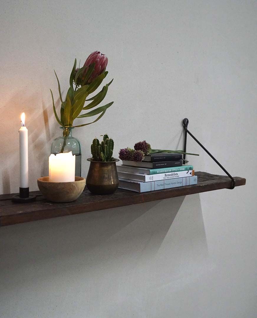 Hylla av återanvänt trä, 70cm