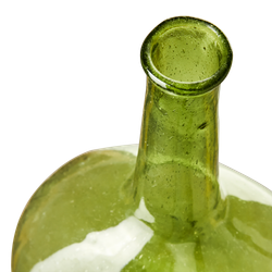 Munblåst vas av återbrukat glas, Grön