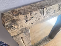 Rustik spegel med rejäl ram