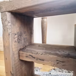 Sängbord/Sidobord i rustik stil