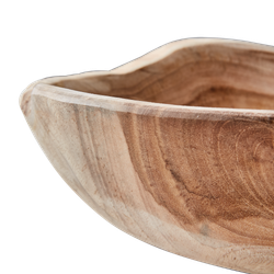 Skål av teakrot, Natur