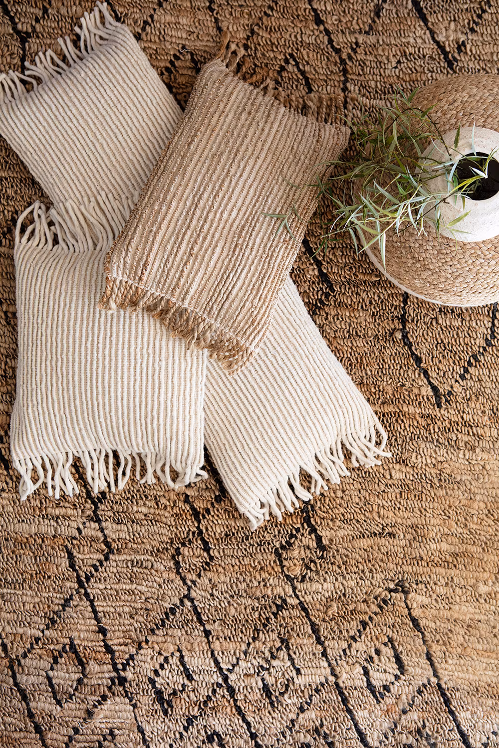 Kuddfodral, Elfenben