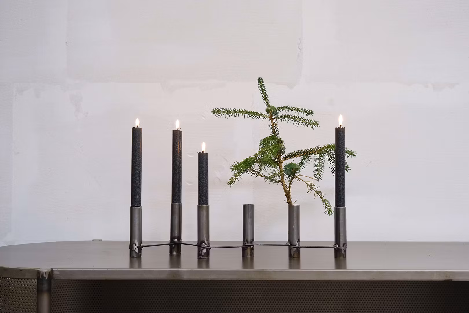 Ljusstake i järn, Flexibel, 57cm