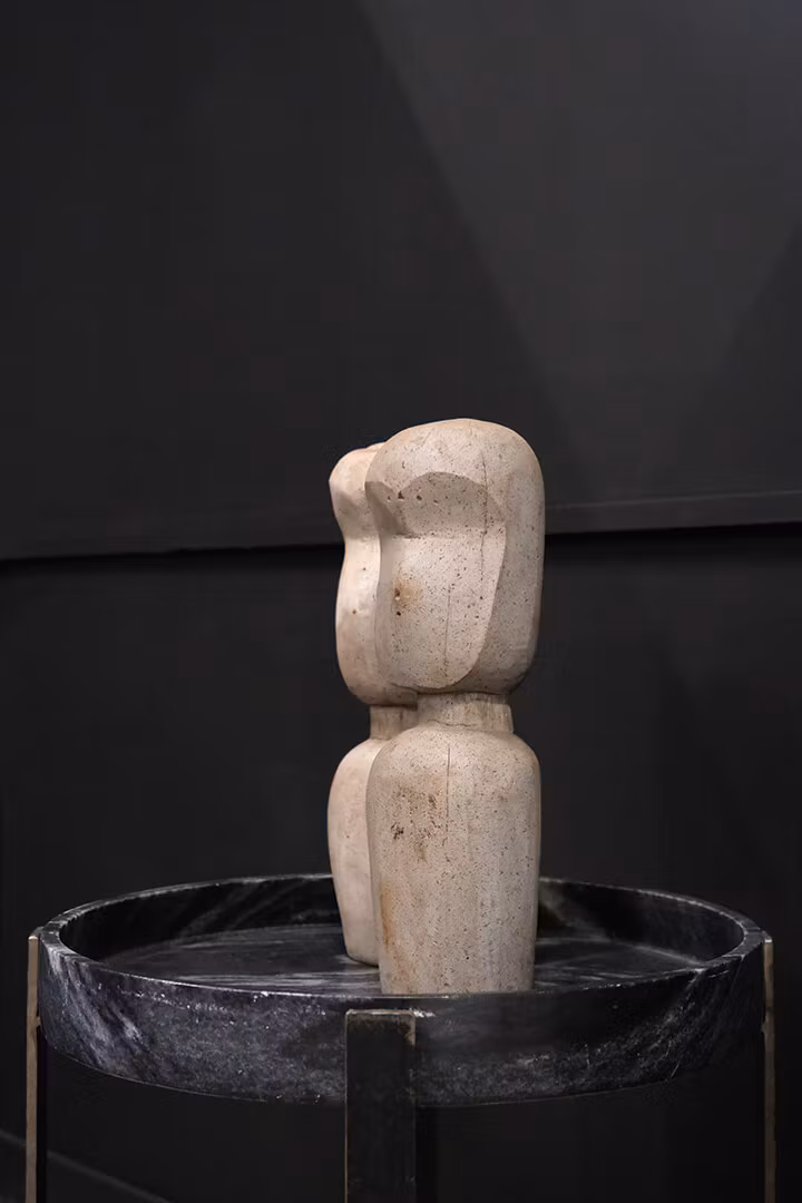 Skulptur av cement och lera, 40cm