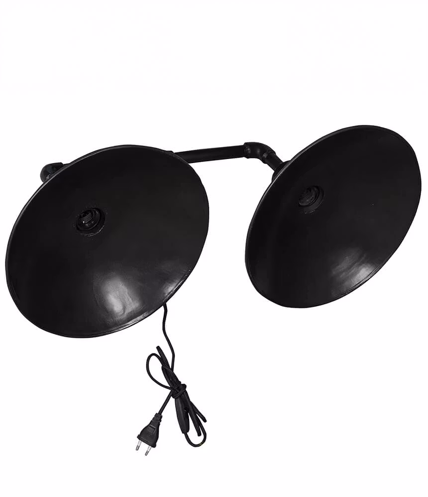 Dubbel Vägglampa i järn