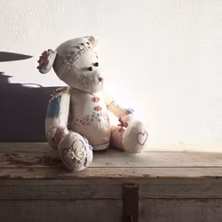 Handgjord Teddy