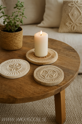 Handgjorda och unika Fat i teak, Vit, ~Ø23