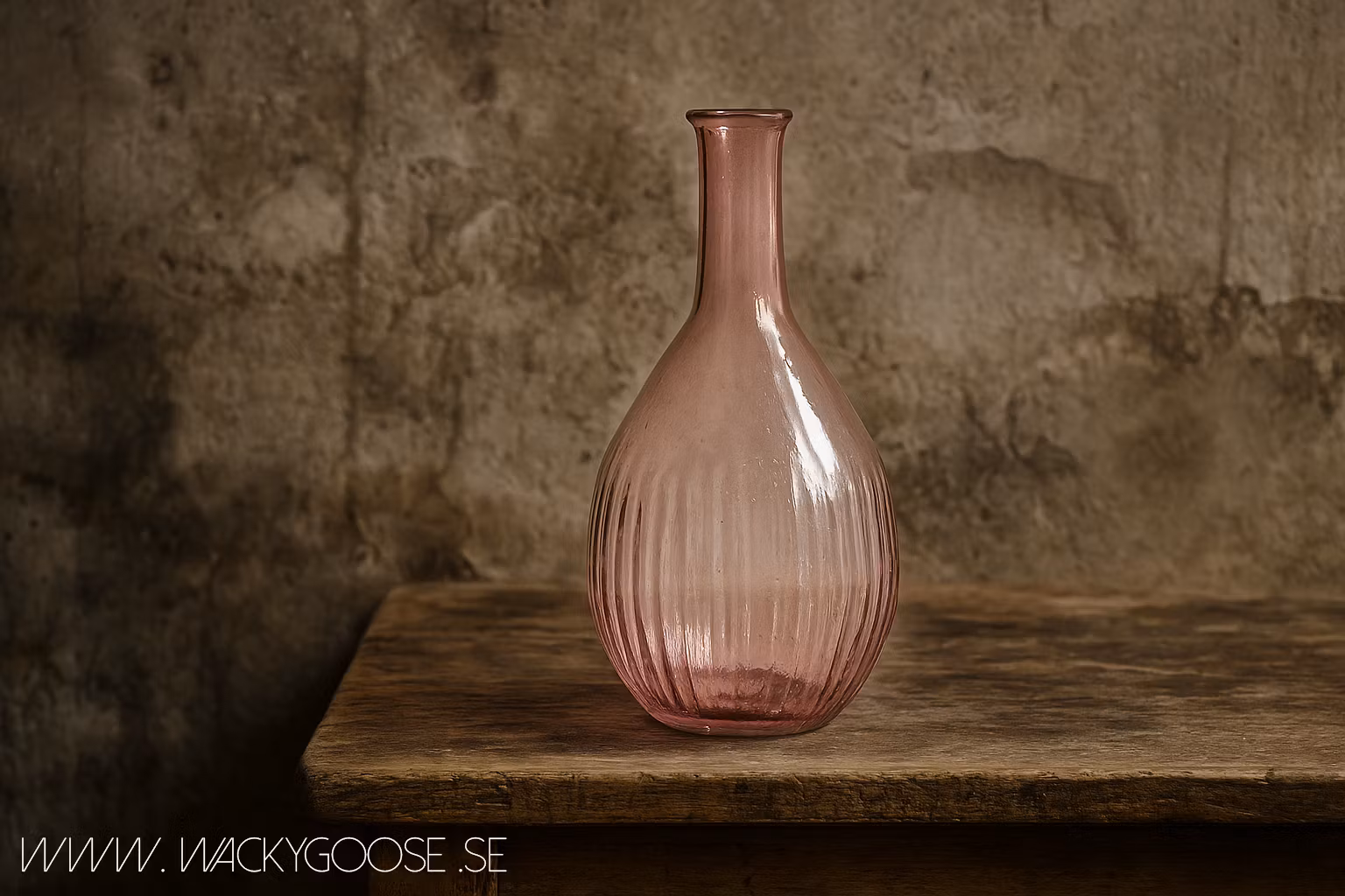 Munblåst Vas av Återbrukat glas, Rosa