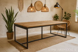 Matbord med underrede i järn, 200x100cm