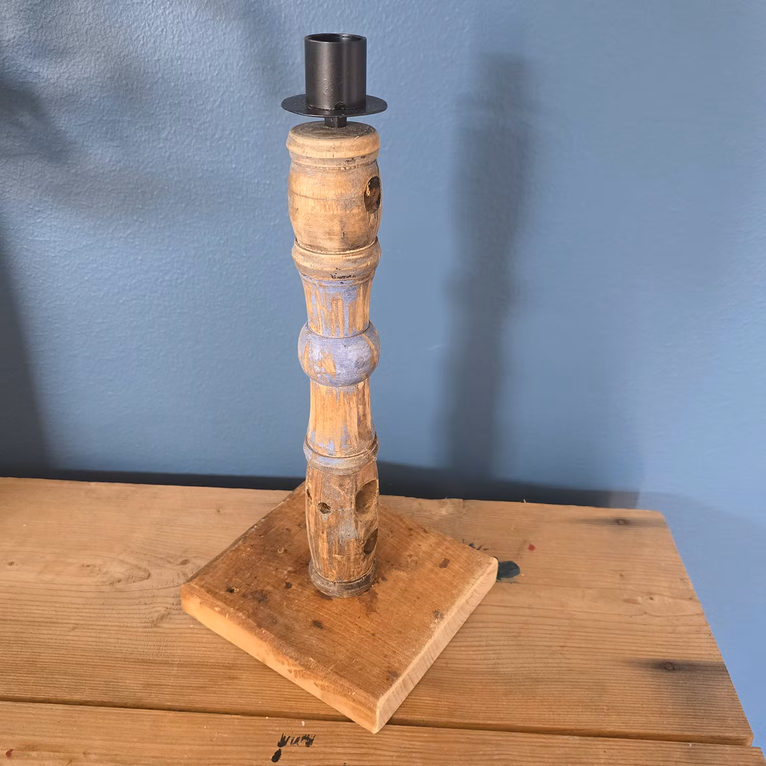 Unik ljusstake i vintage-stil - Handgjord av spinnrocksdelar, 32cm