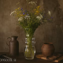 Munblåst vas i lekfull design, 50cm, Klarglas