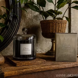 Doftljus med glaskupa, Liquorice & sandalwood