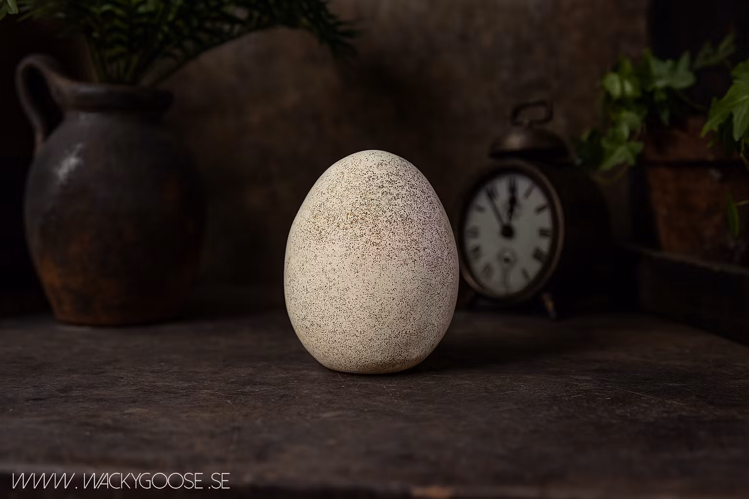 Dekorationsägg i stengods, 12cm