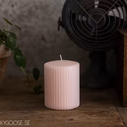 Vågigt blockljus, 10cm, Dimrosa