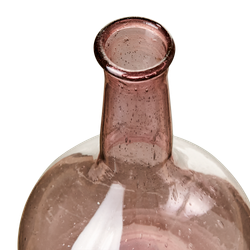 Munblåst vas av återbrukat glas, Rosa