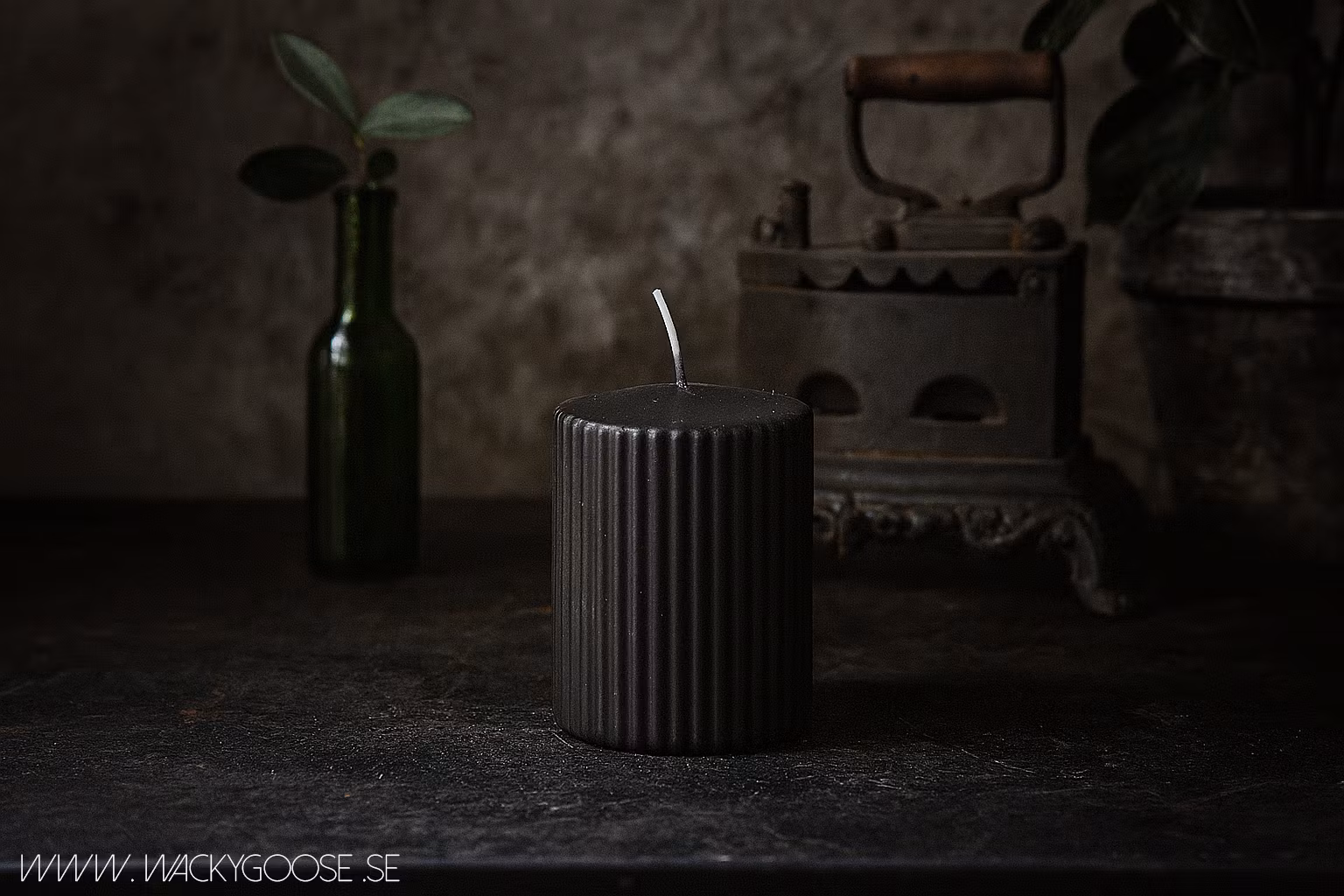 Vågigt blockljus, 10cm, Kolgrå