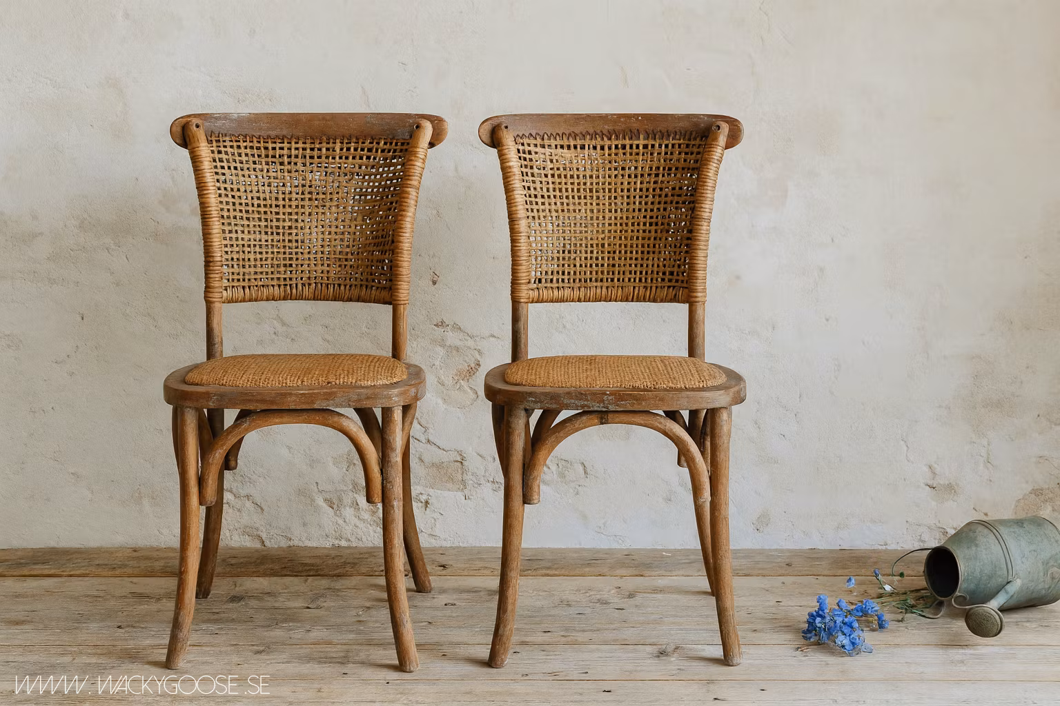Trästol i fransk lantstil med flätad rottingsits, 2-pack - Natur