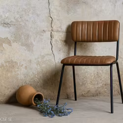 Matstol med quiltat läder i brunt, 4-pack