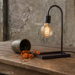 Bordslampa i järn, 35cm